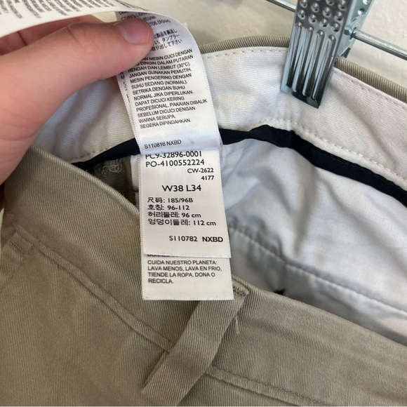 Dockers Men’s Classic Fit W38 L34 Khaki Pants Stretch Cotton Blend - Picture 10 of 10